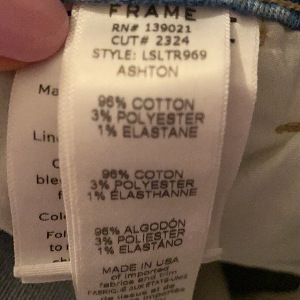 Frame straight leg, light wash jeans. Mid-rise. - Picture 6 of 6